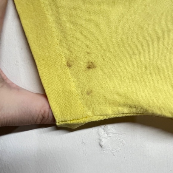 Vintage Kalvin Swines XL Pork Ave Pig T-Shirt Yellow Fruit of the Loom Single St - Picture 7 of 7